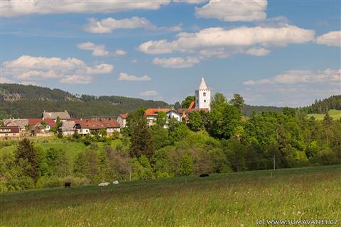 Petrovice u Sušice, kostel svatého Petra a Pavla